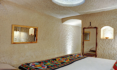 Executive Cave Suite